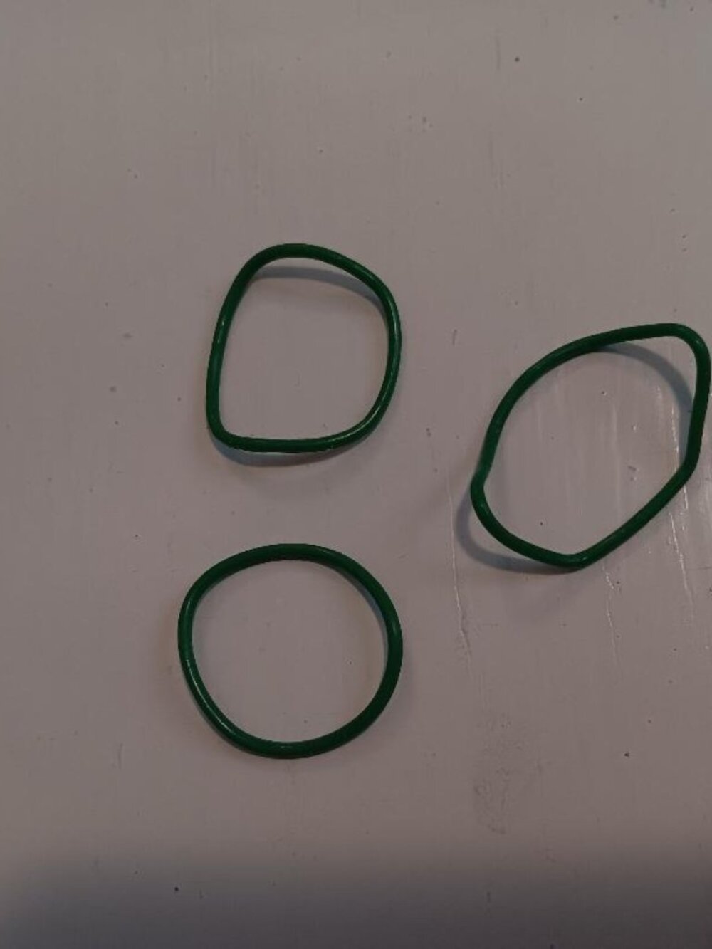 3 PCS Legcle Original Green 1 1/2" Diameter Rubber Belts